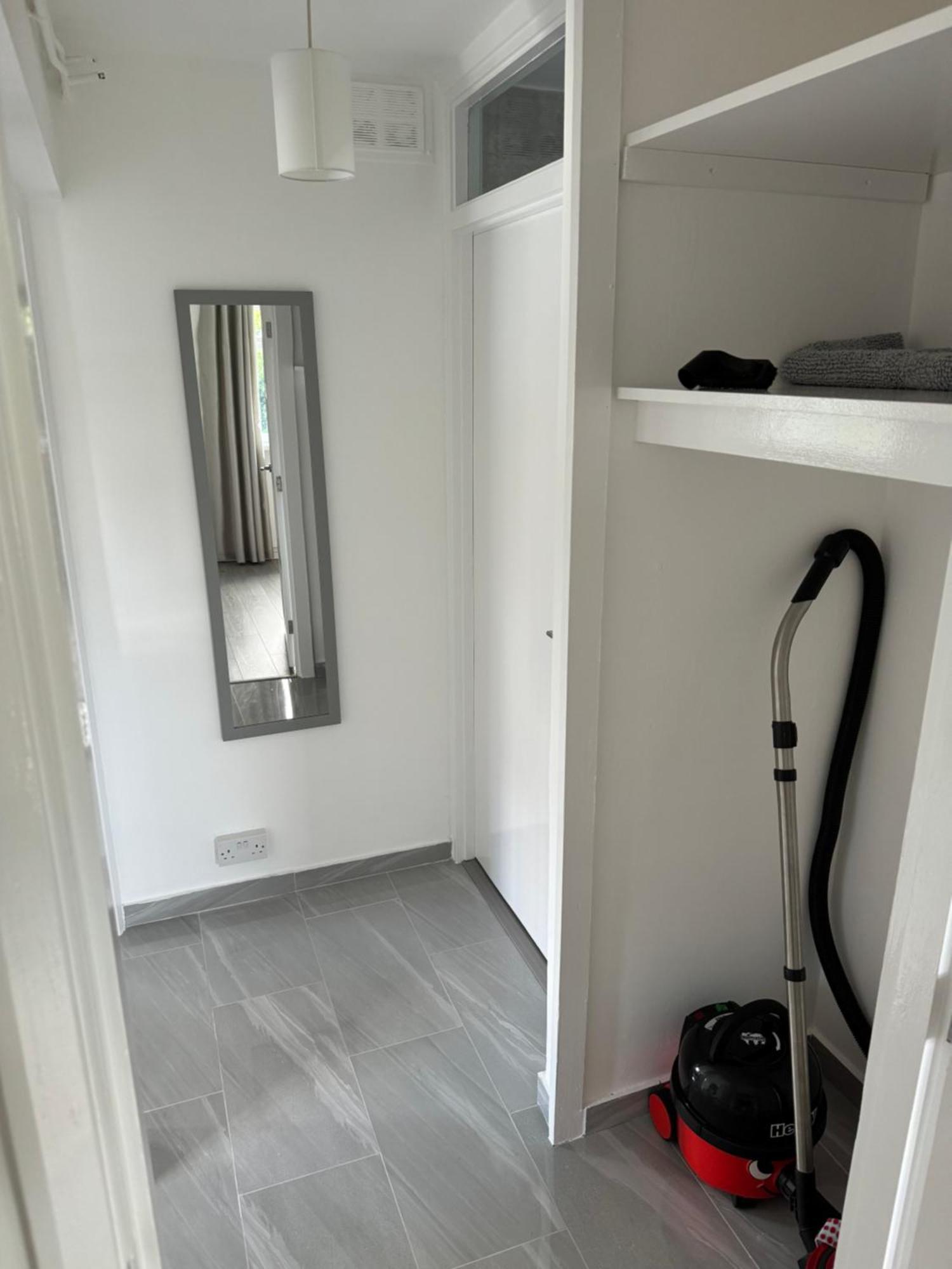 Oxford, 2 Bedroom Private Flat With Parking 外观 照片